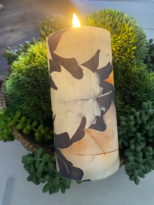 A beautiful leaf/fall candle
